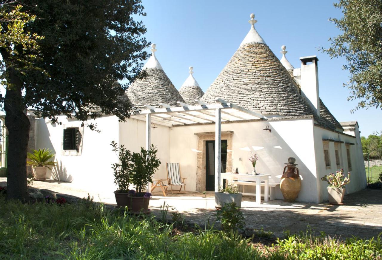 Trulli Sul Vignale In Masseria Santalachicca Martina Franca Extérieur photo