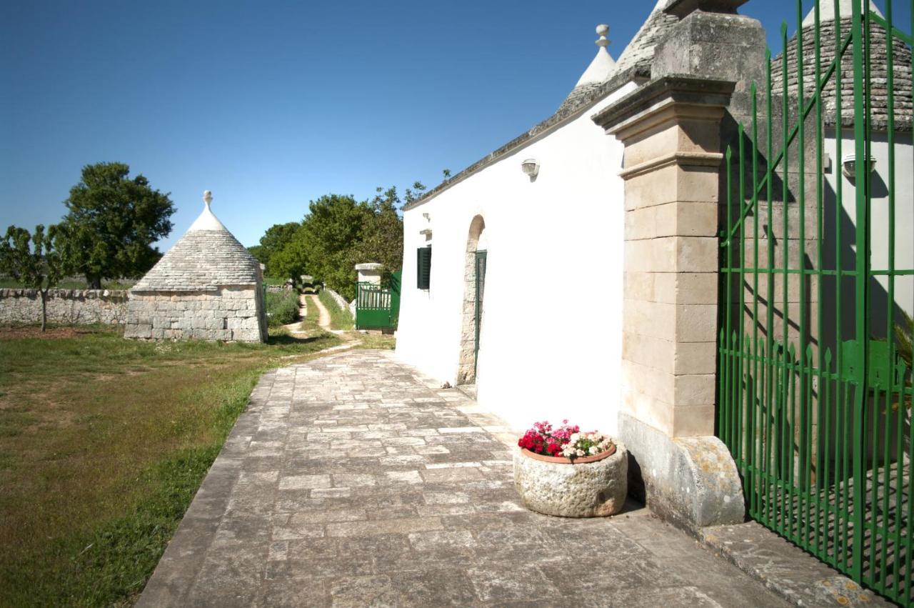 Trulli Sul Vignale In Masseria Santalachicca Martina Franca Extérieur photo