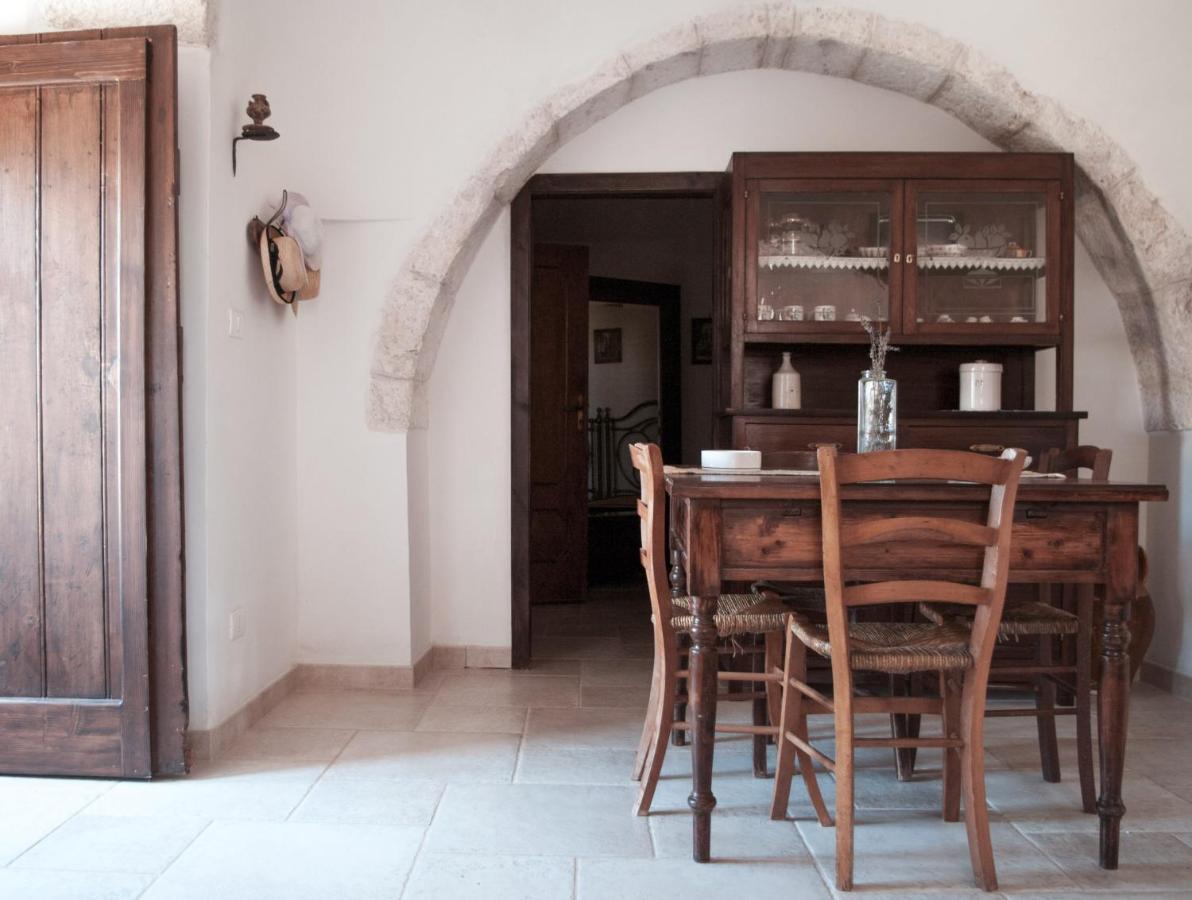 Trulli Sul Vignale In Masseria Santalachicca Martina Franca Extérieur photo